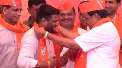 Hardik Patel, who had recently quit Congress, joins BJP in Gandhinagar months ahead of Gujarat elections