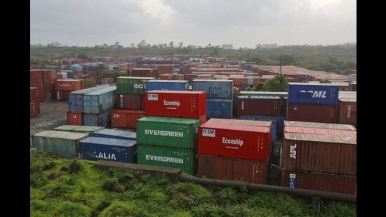 India’s merchandise import in May 2022 was USD 60.62 billion, an increase of 56.14% over USD 38.83 billion in May 2021 (REUTERS File Photo) India’s merchandise import in May 2022 was USD 60.62 billion, an increase of 56.14% over USD 38.83 billion in May 2021 (REUTERS File Photo)