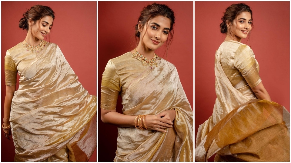 Pooja Hegde stuns in a gold linen saree. (Instagram) Pooja Hegde stuns in a gold linen saree. (Instagram)