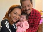 Udit Narayan poses with grand daughter Tvisha.
