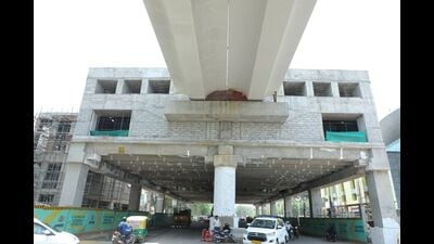 Taj East Gate Metro Station, the first metro station of ongoing Agra Metro Rail Project. (HT PHOTO) Taj East Gate Metro Station, the first metro station of ongoing Agra Metro Rail Project. (HT PHOTO)