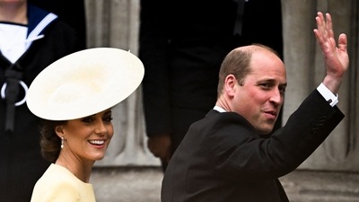 Britain's Prince William and Catherine, Duchess of Cambridge, arrive for the National Service of Thanksgiving held at St Paul's Cathedral during the Queen's Platinum Jubilee celebrations in London. (REUTERS)