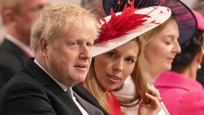Britain's Prime Minister Boris Johnson and his wife Carrie Symonds attend the National Service of Thanksgiving for The Queen's reign at Saint Paul's Cathedral in London. (AFP)