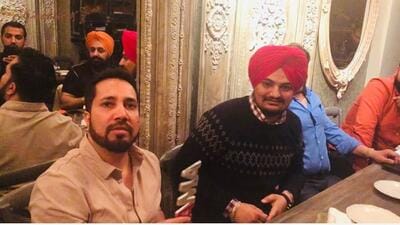 Singer Mika Singh is feeling guilty of not suggesting Sidhu Moosewala to shift to Mumbai Singer Mika Singh is feeling guilty of not suggesting Sidhu Moosewala to shift to Mumbai