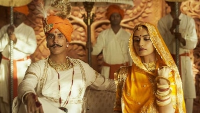 Samrat Prithviraj movie review: Akshay Kumar and Manushi Chillar play King Prithviraj Chauhan and his queen Sanyogita. Samrat Prithviraj movie review: Akshay Kumar and Manushi Chillar play King Prithviraj Chauhan and his queen Sanyogita.