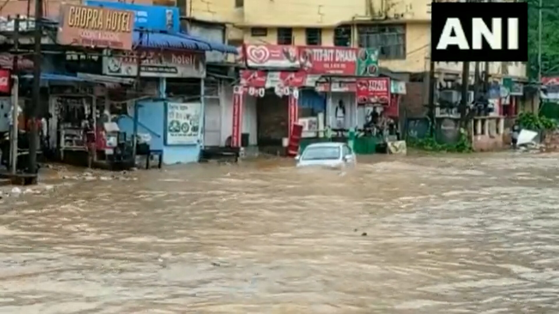 Heavy to very heavy rain has been forecast to continue on Friday as well as Saturday in Assam by the IMD. (Screengrab/ANI video) Heavy to very heavy rain has been forecast to continue on Friday as well as Saturday in Assam by the IMD. (Screengrab/ANI video)