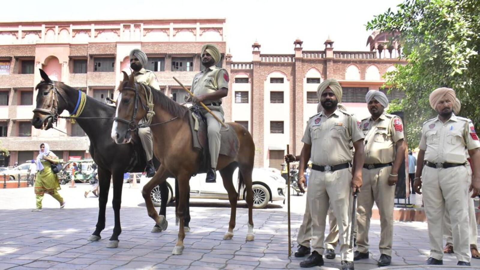 Op Bluestar Anniv: SGPC Slams AAP Govt For Turning Amritsar Into ...