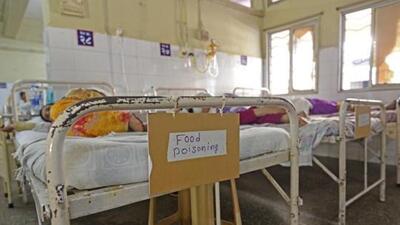 Eight students of a government upper primary school at Kayamkulam in Kerala’s Alappuzha district were admitted to a hospital on Saturday after they complained of uneasiness due to a suspected case of food poisoning. (HT Archives)