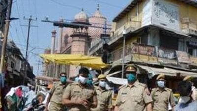 FIR filed against chairman of Agra mosque panel