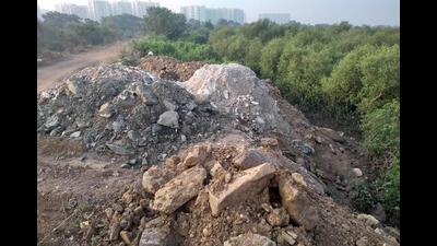 Construction debris might lead to flooding in Navi Mumbai, claim greens. (HT FILE PHOTO FOR REPRESENTATIONAL PURPOSE ONLY)
