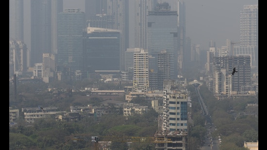 Out of 14 proposed metro corridors across the Mumbai Metropolitan Region (MMR), three are operational. (Satish Bate/HT PHOTO)