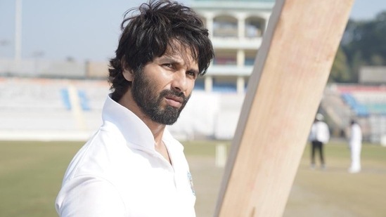 Shahid Kapoor plays a cricketer in Jersey.