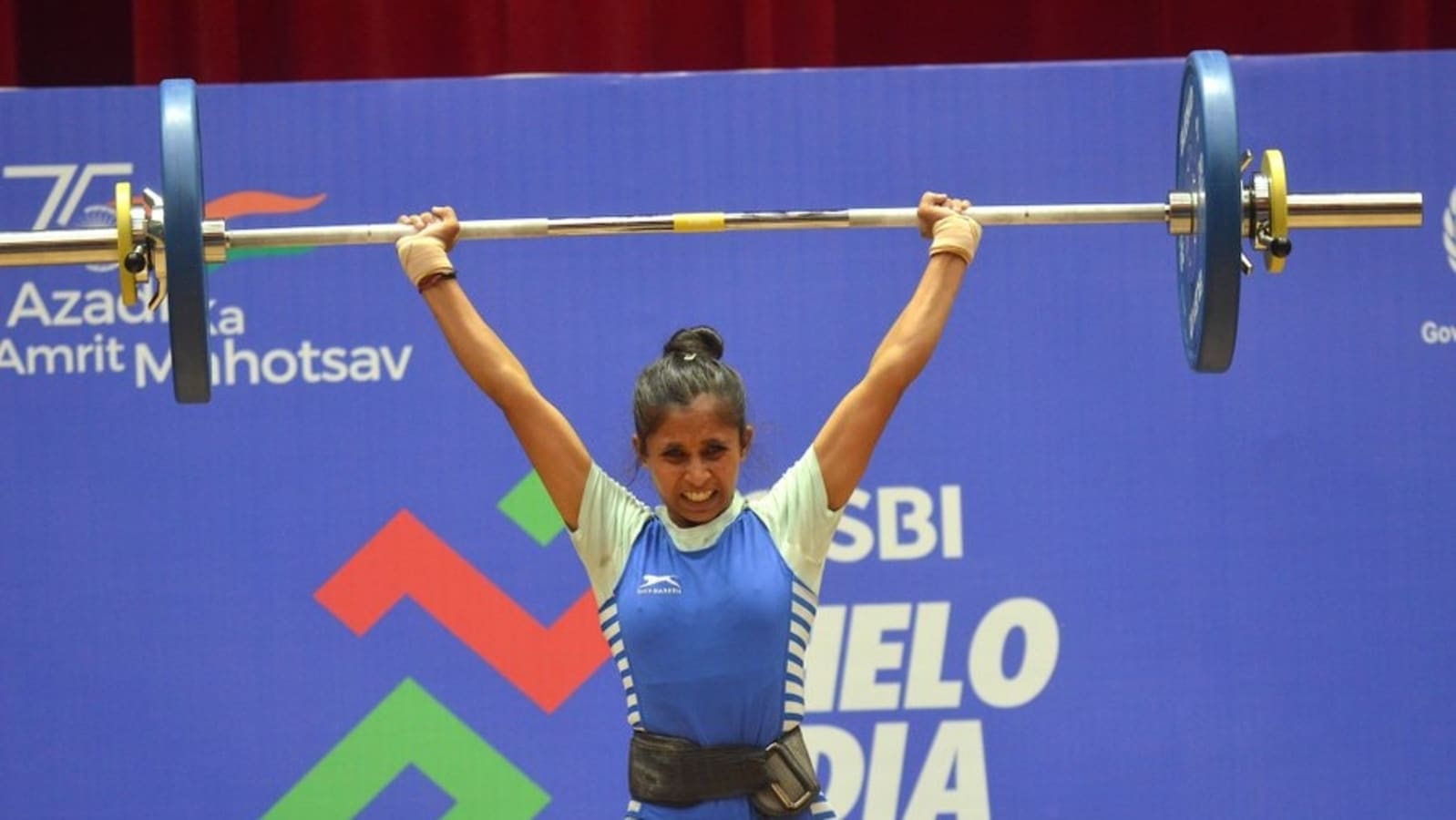 Maharashtra teen lifter Kajol Sargar wins first KIYG gold