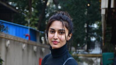 Erica Fernandes shot to fame with television show Kuch Rang Pyaar Ke Aise Bhi Erica Fernandes shot to fame with television show Kuch Rang Pyaar Ke Aise Bhi