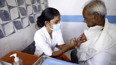 Vaccination drive underway at Pote Hospital, Padmavati in Pune, India, on Sunday. (Rahul Raut/HT PHOTO) Vaccination drive underway at Pote Hospital, Padmavati in Pune, India, on Sunday. (Rahul Raut/HT PHOTO)