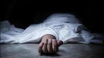 A BSF jawan fired a couple of rounds from his INSAS rifle and the suspected smuggler died on the spot. (HT PHOTO.) A BSF jawan fired a couple of rounds from his INSAS rifle and the suspected smuggler died on the spot. (HT PHOTO.)