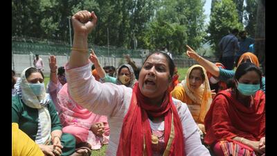 Calling Jammu and Kashmir the country’s crown, the BJP’s chief for the Union territory Ravinder Raina said people must stand together to scuttle the nefarious designs of Pakistan, which has chalked out the conspiracy of targeted killings through its sponsored terrorists to force out minorities and nationalist Muslims from the Valley. (File Photo)
