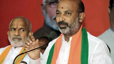 Telangana BJP president Bandi Sanjay Kumar has threatened chief minister KCR over the alleged gangrape case. Telangana BJP president Bandi Sanjay Kumar has threatened chief minister KCR over the alleged gangrape case. 