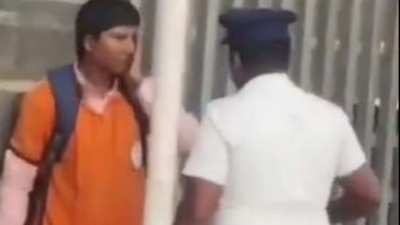 The constable slapped the food delivery person twice. The constable slapped the food delivery person twice.