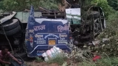 The bus had been coming from Panna district in Madhya Pradesh. (Neeraj Santoshi) The bus had been coming from Panna district in Madhya Pradesh. (Neeraj Santoshi)