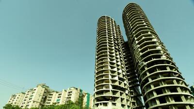 The Supertech twin towers at Sector 93A in Noida on Monday. (Sunil Ghosh/ HT) The Supertech twin towers at Sector 93A in Noida on Monday. (Sunil Ghosh/ HT)