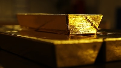 Gold bars (Bloomberg file)