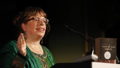 Translator Daisy Rockwell delivers her acceptance speech after winning the 2022 International Booker Prize for her translation of Geetanjali Shree's 'Tomb of Sand' in London, Thursday, May 26, 2022. (David Cliff/AP) Translator Daisy Rockwell delivers her acceptance speech after winning the 2022 International Booker Prize for her translation of Geetanjali Shree's 'Tomb of Sand' in London, Thursday, May 26, 2022. (David Cliff/AP)