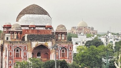 Humayun's Tomb is visible from the Baba Banda Singh Bahadur flyover (also known as Barahpulla) in central Delhi.