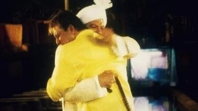 Sanjay Dutt remembered late father Sunil Dutt on his birthday. Sanjay Dutt remembered late father Sunil Dutt on his birthday.