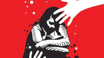 The accused gained entry into her room on the pretext of changing the bedsheet and instead peeped at her while she was taking bath by climbing onto the top of a connected bathroom. The woman spotted him and she came out to question him but there too the accused chased her with the intention of molestation. (REPRESENTATIVE PHOTO)