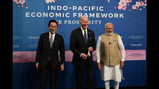 Japan's Prime Minister Fumio Kishida, US President Joe Biden, and India's Prime Minister Narendra Modi attend the Indo-Pacific Economic Framework for Prosperity, Tokyo, May 23, 2022 (AFP)