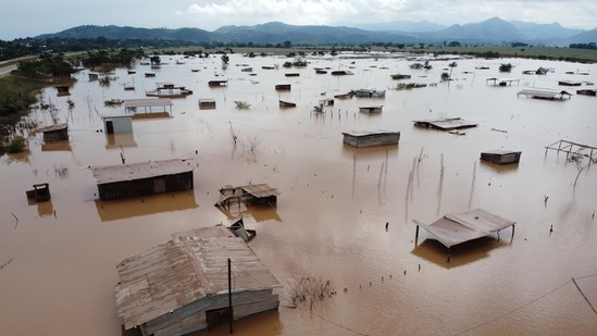 It is awareness about the number of rainy hours that can help make people understand the impacts of the climate crisis on the Indian monsoon. (HT File Photo) It is awareness about the number of rainy hours that can help make people understand the impacts of the climate crisis on the Indian monsoon. (HT File Photo)