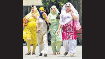 Hot weather conditions continue in Haryana, Punjab (HT FILE)