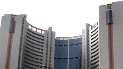 The Civic Centre in central Delhi, the headquarters for the recently-unified MCD. (File photo) The Civic Centre in central Delhi, the headquarters for the recently-unified MCD. (File photo)