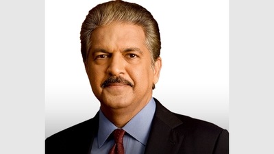 Anand Mahindra answered a Twitter user's question on how he manages time. (Facebook/@MahindraGroup) Anand Mahindra answered a Twitter user's question on how he manages time. (Facebook/@MahindraGroup)