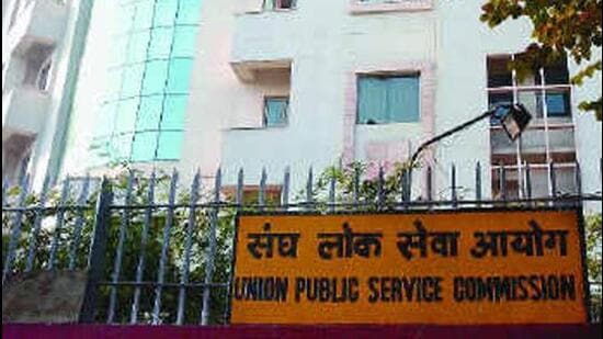 A senior civil service of any country cannot beget legitimacy and acceptability without such broad-spectrum composition. (HT Photo) A senior civil service of any country cannot beget legitimacy and acceptability without such broad-spectrum composition. (HT Photo)