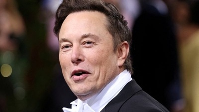 Elon Musk tweeted, ‘My diabolical plan is coming together!’ (REUTERS)