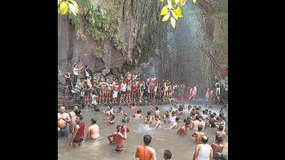 The Kakolat waterfall in Bihar’s Nawada district. (HT Photo)
