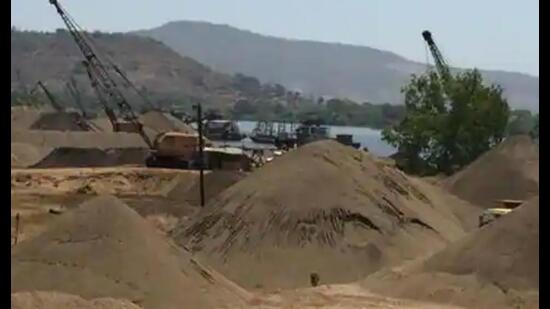 The department had detected illegal mining and transportation of sand from the bed of river Ken in Banda. (File Photo)