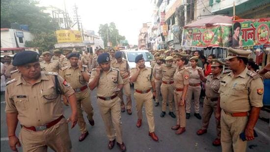 Police maintaining vigil in Lucknow. (ANI PHOTO)
