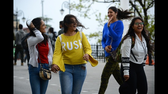 DU students are opting for short trips with friends to places such as Shimla, Manali, Mussoorie and even Sikkim. (Photo: Deepak Sansta/HT (For representational purposes only))