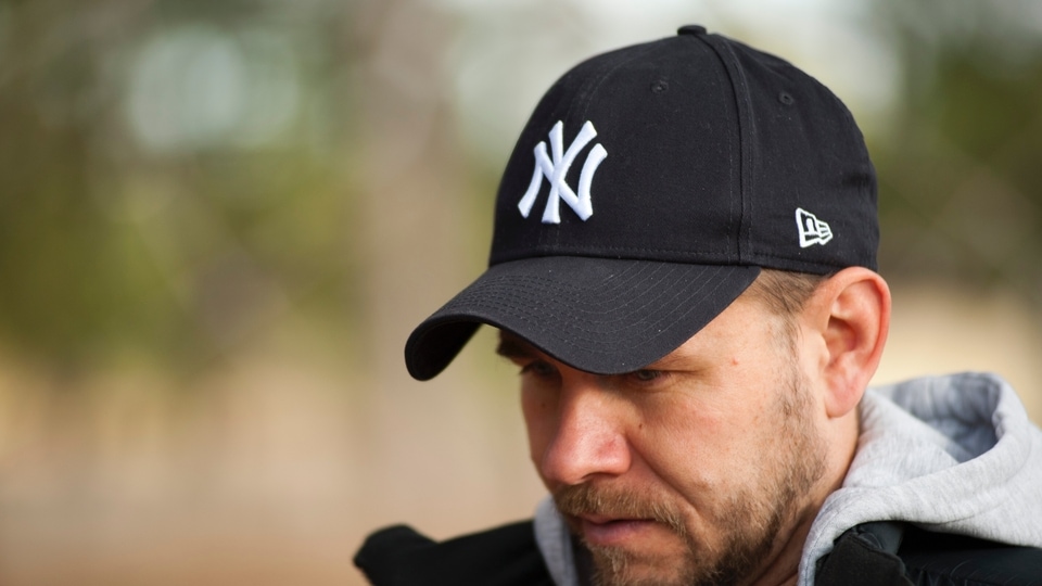 Best caps under <span class='webrupee'>₹</span>200: Make a cool style statement, save your head from sun too