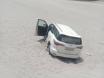 Driving car on the sand dunes in Ladakh's cold desert Hunder is not allowed.&nbsp;