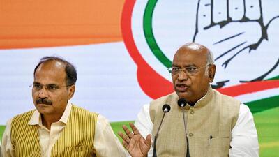 A day after the presidential poll schedule was announced, senior Congress leader and Leader of Opposition in Rajya Sabha Mallikarjun Kharge on Friday held consultations for putting up a joint opposition candidate. (Prateek Kumar)