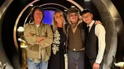 Johnny Depp visited an Indian restaurant in UK.