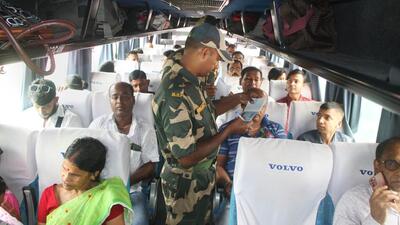 The ‘Maitri’ bus service was resumed after clearance from the home and external affairs ministries of India and Bangladesh. (PTI)