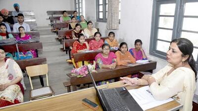 It would be best for universities to partner up, so that the best facilities in each university can be used for betterment of research, the Chandigarh University chancellor said. (HT File Photo)