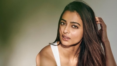 Radhika Apte on plastic surgeries.
