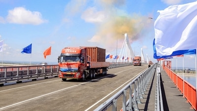 A view of the first border bridge over the Amur (Heilongjiang) river linking the Russian city of Blagoveshchensk and the Chinese city of Heihe during its inauguration ceremony on Friday. (AFP)