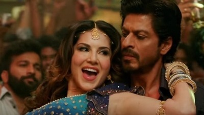 Sunny Leone and Shah Rukh Khan in a still from Raees. Sunny Leone and Shah Rukh Khan in a still from Raees.